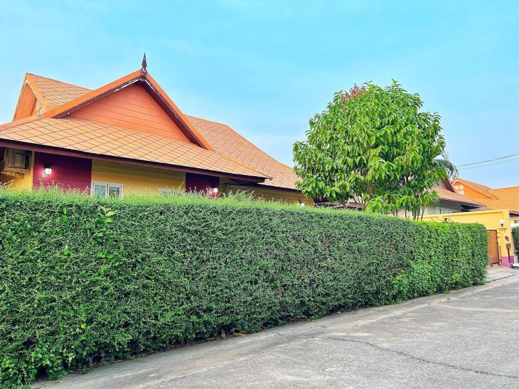 Mantra Pattaya Pool Villa With Jacuzzi In Pattaya-Pet-Friendly Jomtien Exterior foto